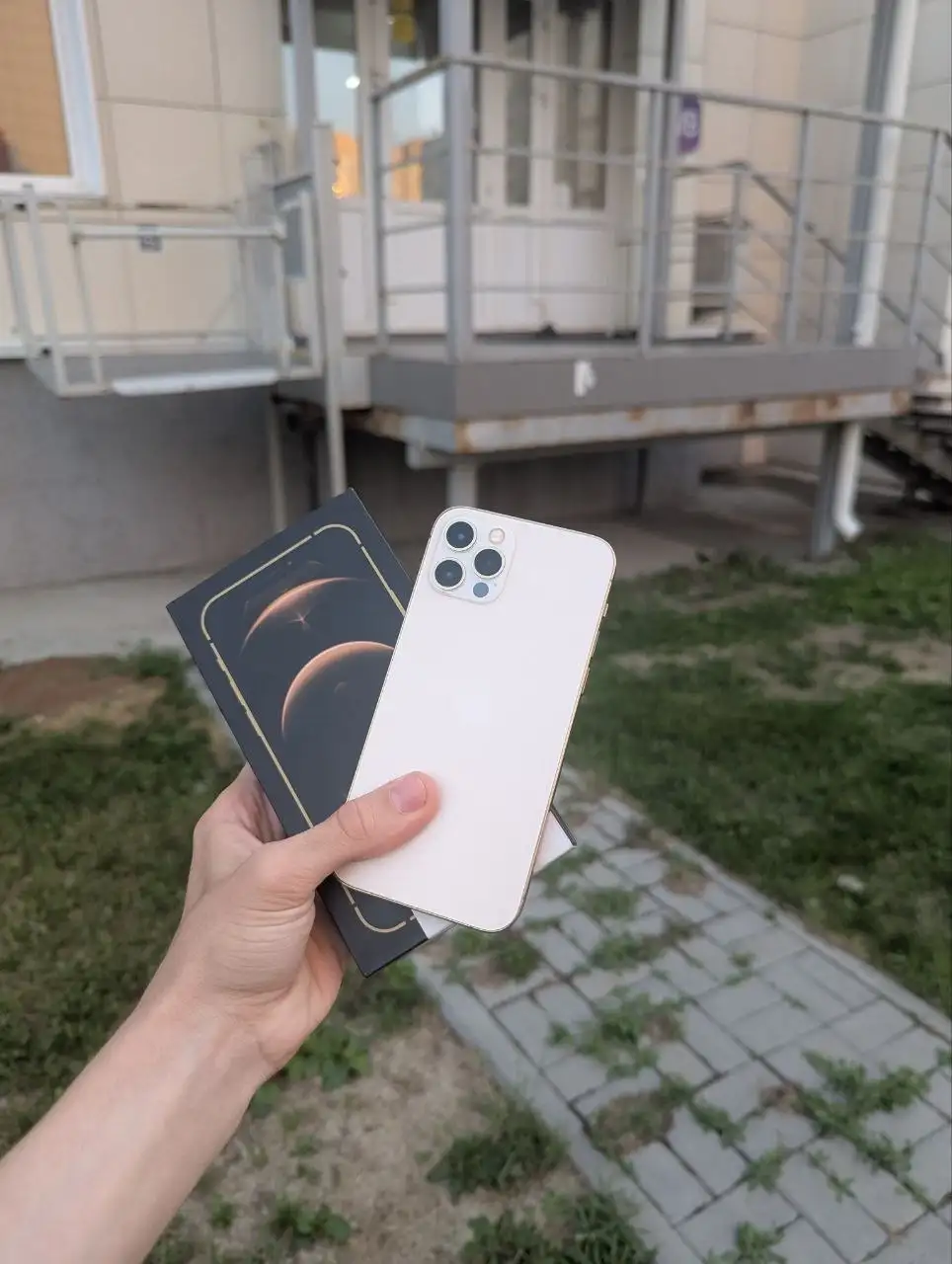 iPhone 12 Pro 128GB - Смартфоны (Электроника) в Барнаул