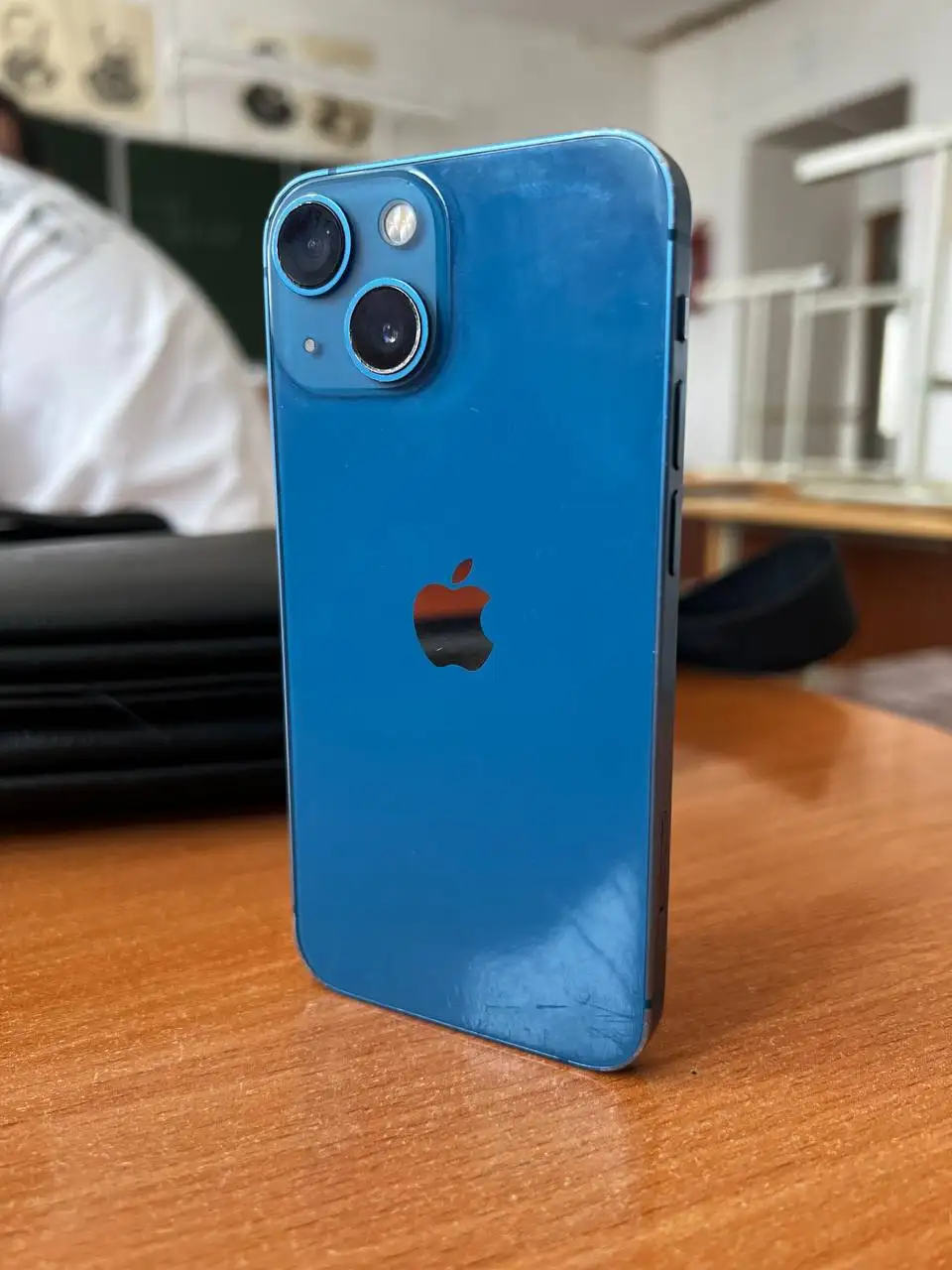 iPhone 13 mini blue - Смартфоны и гаджеты (Электроника) в Барнаул