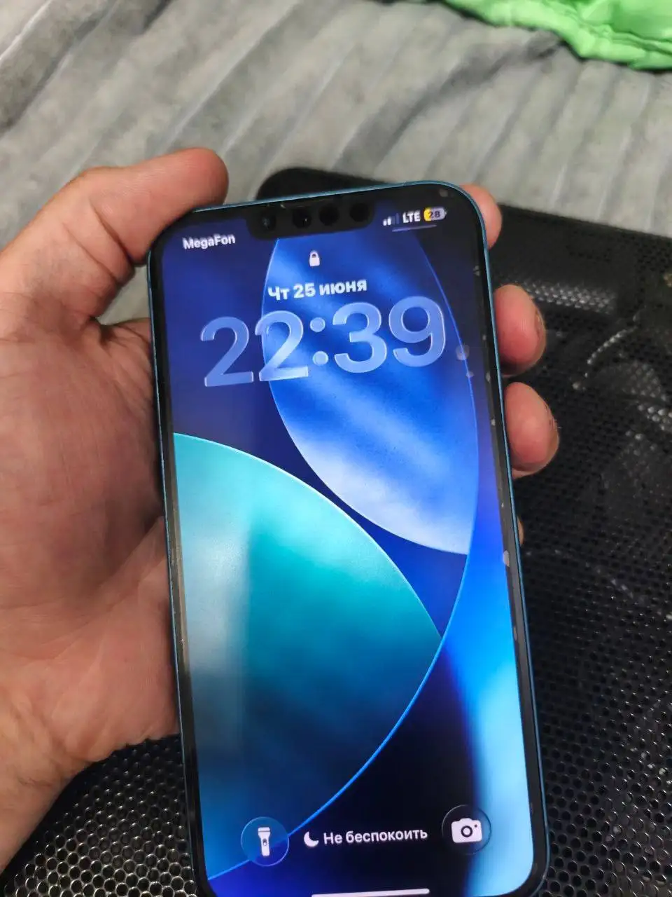 iPhone 13 128GB в хорошем состоянии - Смартфоны и гаджеты (Электроника) в Барнаул