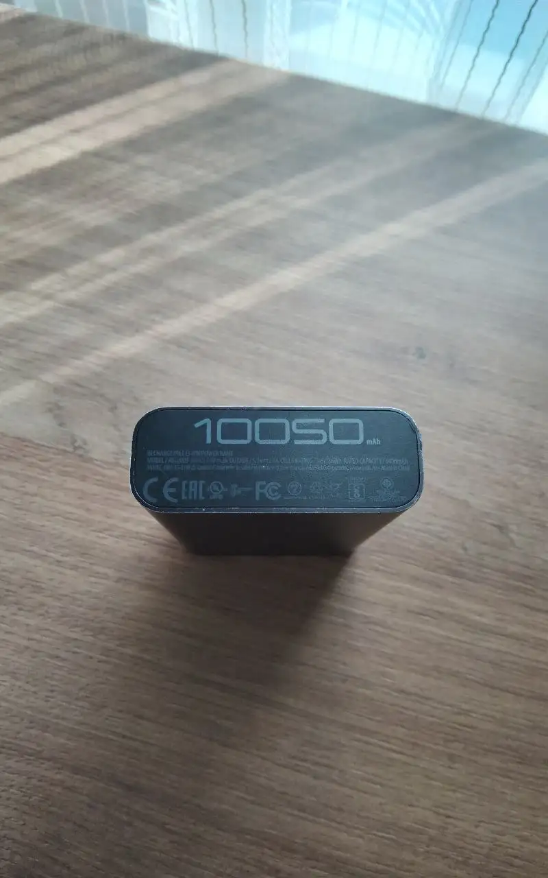 ASUS ZenPower 10050 mAh - Портативные зарядные устройства (Электроника) в Барнаул