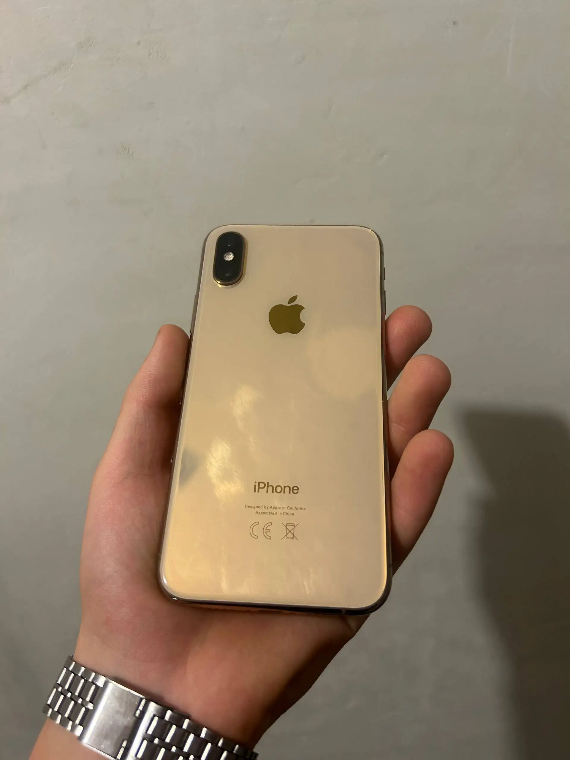 Продам iPhone XS 256GB Gold - Смартфоны (Электроника) в Барнаул