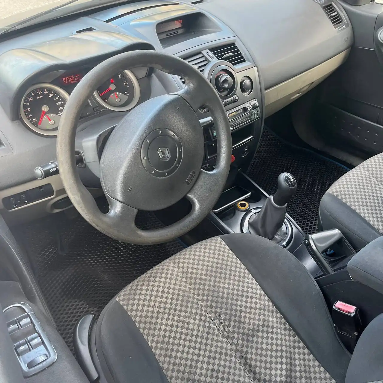 Продажа Рено Меган - Легковые автомобили (Авто) в Барнаул