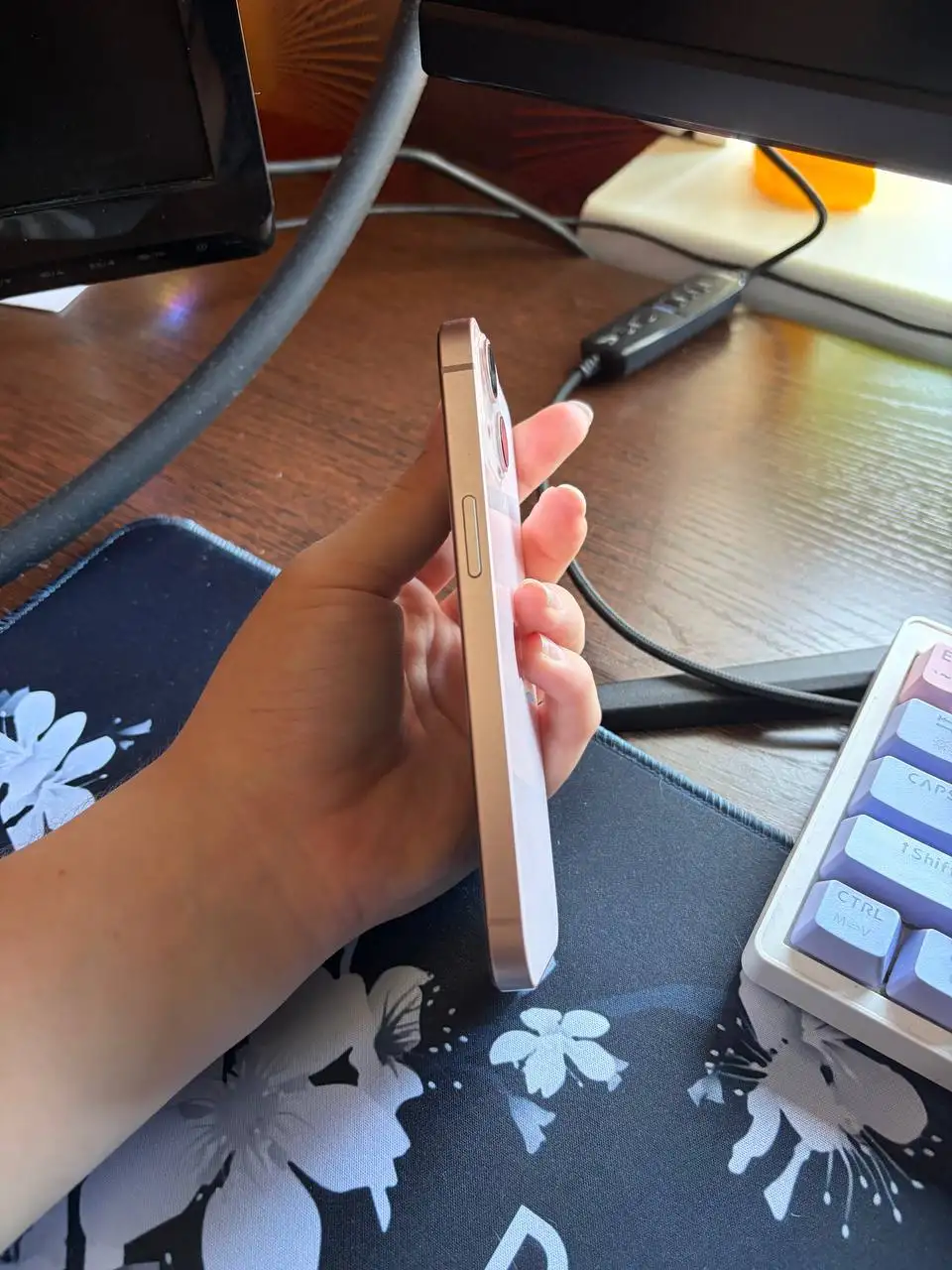 iPhone 13 128 ГБ - Мобильные телефоны (Электроника) в Барнаул