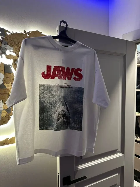 Продам новые футболки off white и H&D jaws - Одежда в Барнаул