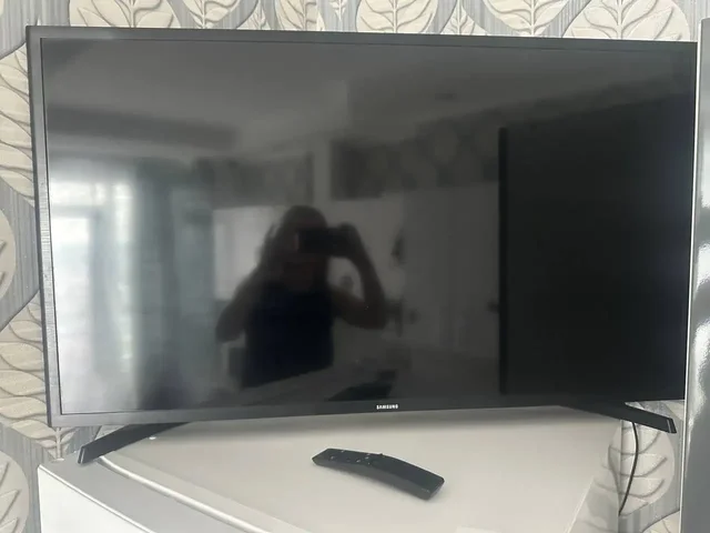 Телевизор Samsung smart TV - Музыкальное оборудование в Барнаул