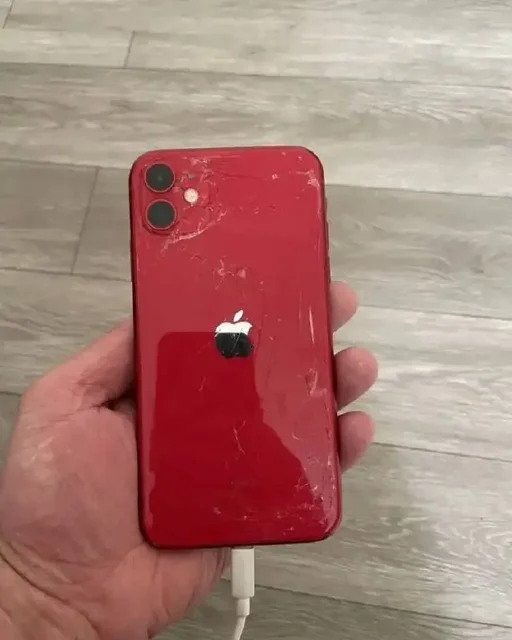 iPhone на iOS 16.3.1 - Смартфоны в Барнаул