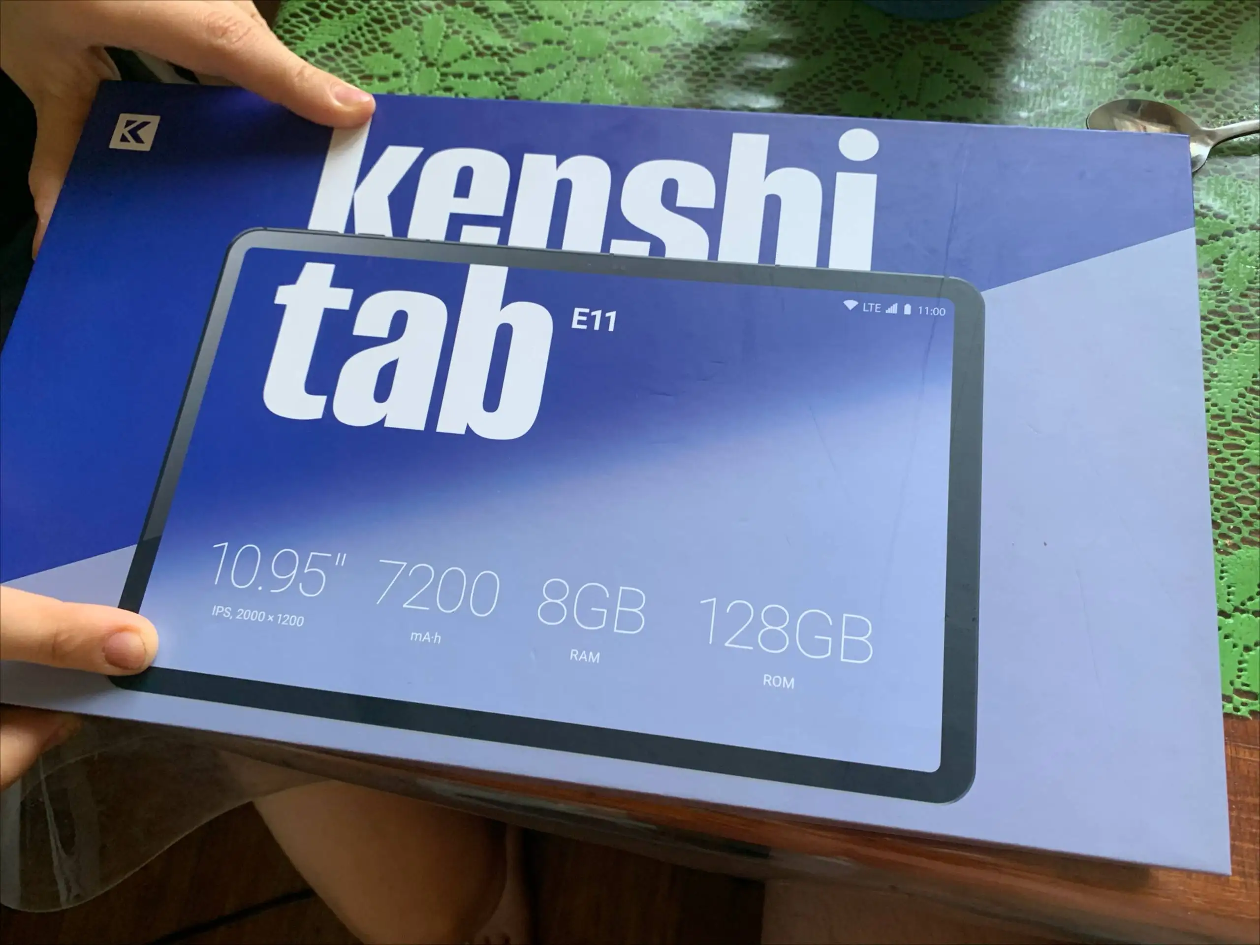 Планшет Kenshi tab e11 неисправный - Планшеты и электронные книги (Электроника) в Барнаул