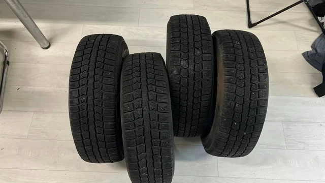 Липучка пирелли - Автомобили запчасти, автозвук в Барнаул