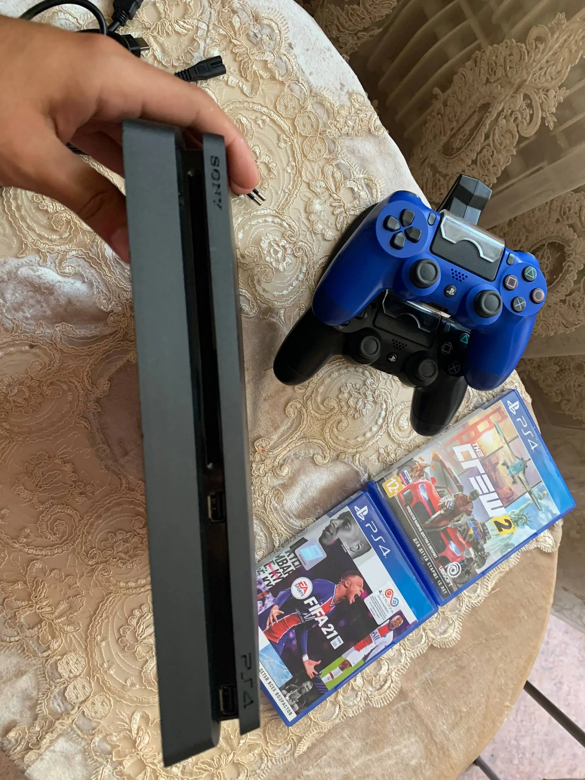 Sony PlayStation 4 Slim 1 ТБ - Игровые приставки (Электроника) в Барнаул
