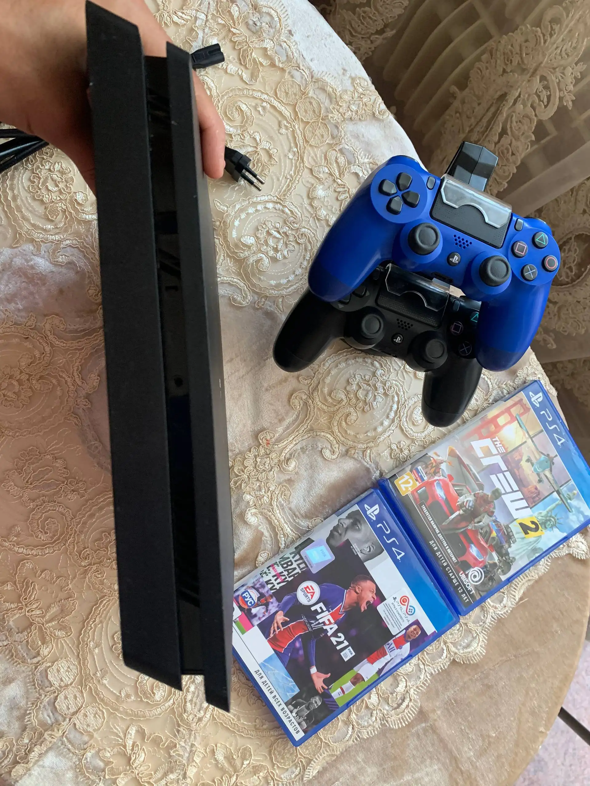 Sony PlayStation 4 Slim 1 ТБ - Игровые приставки (Электроника) в Барнаул