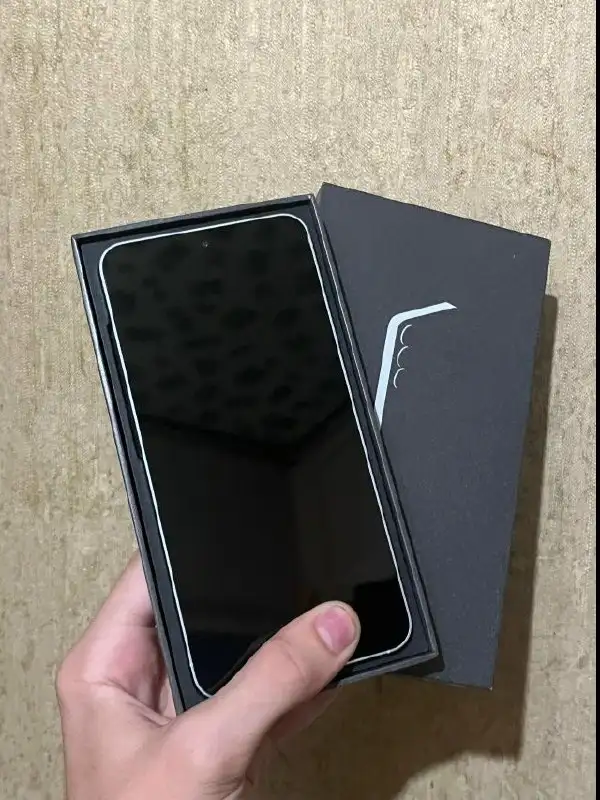 Samsung S25 12/256 в идеальном состоянии - Смартфоны (Электроника) в Барнаул