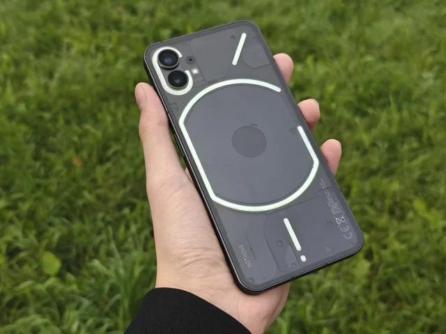 Продам Nothing Phone 1 с новой АКБ - Блоки питания в Барнаул