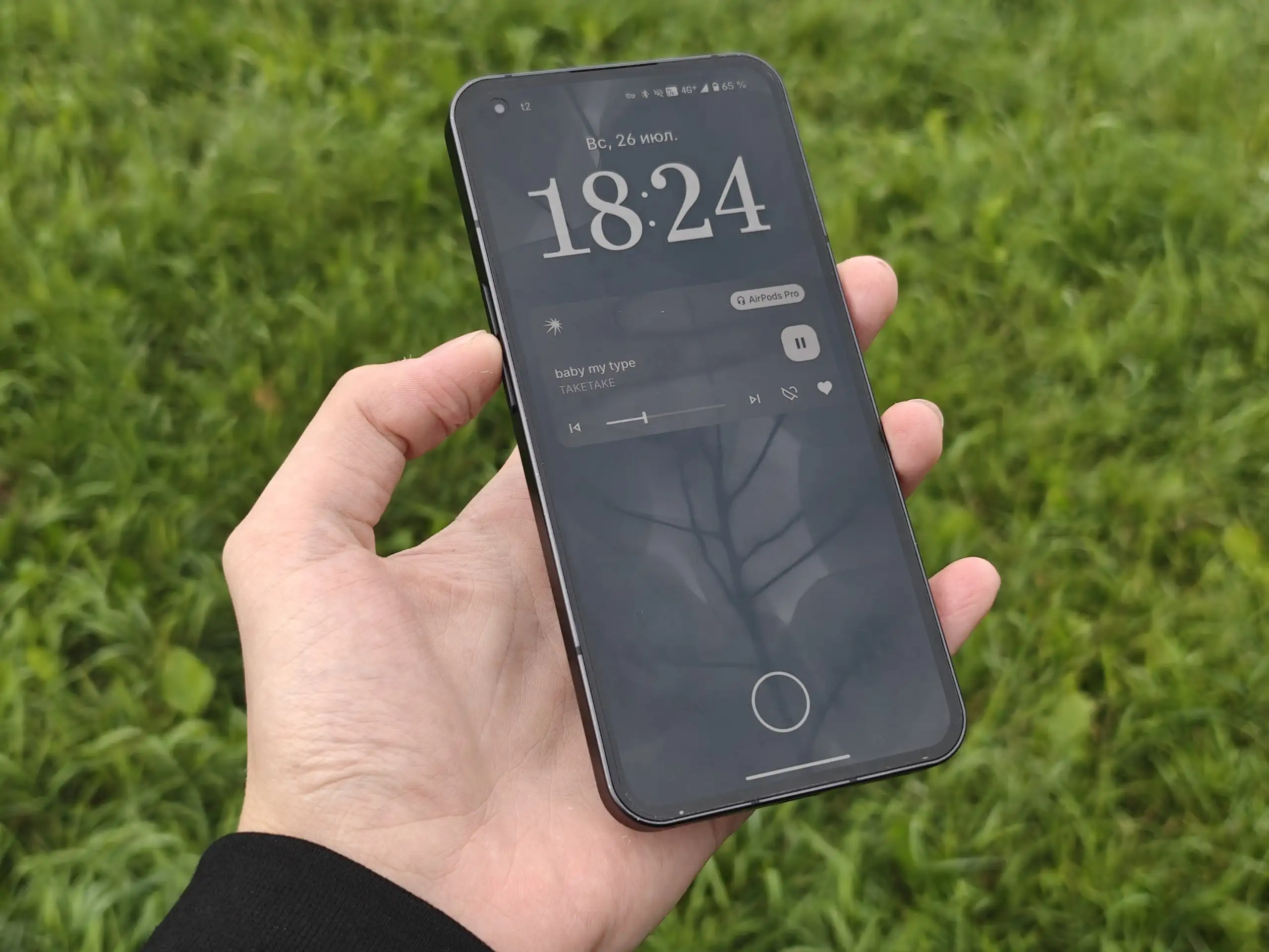 Продам Nothing Phone 1 с новой АКБ - Смартфоны и телефоны (Электроника) в Барнаул