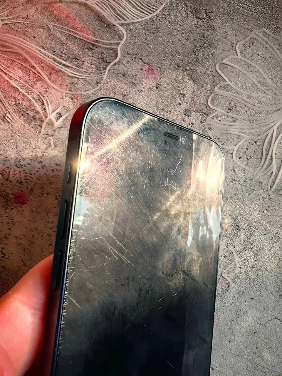 Продам iPhone 12 64 ГБ - Телефоны (Электроника) в Барнаул
