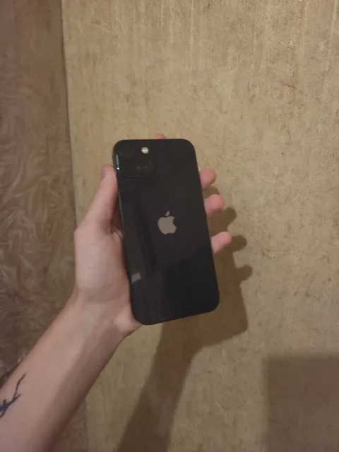 IPhone 13 128GB 100% акб - Блоки питания в Барнаул