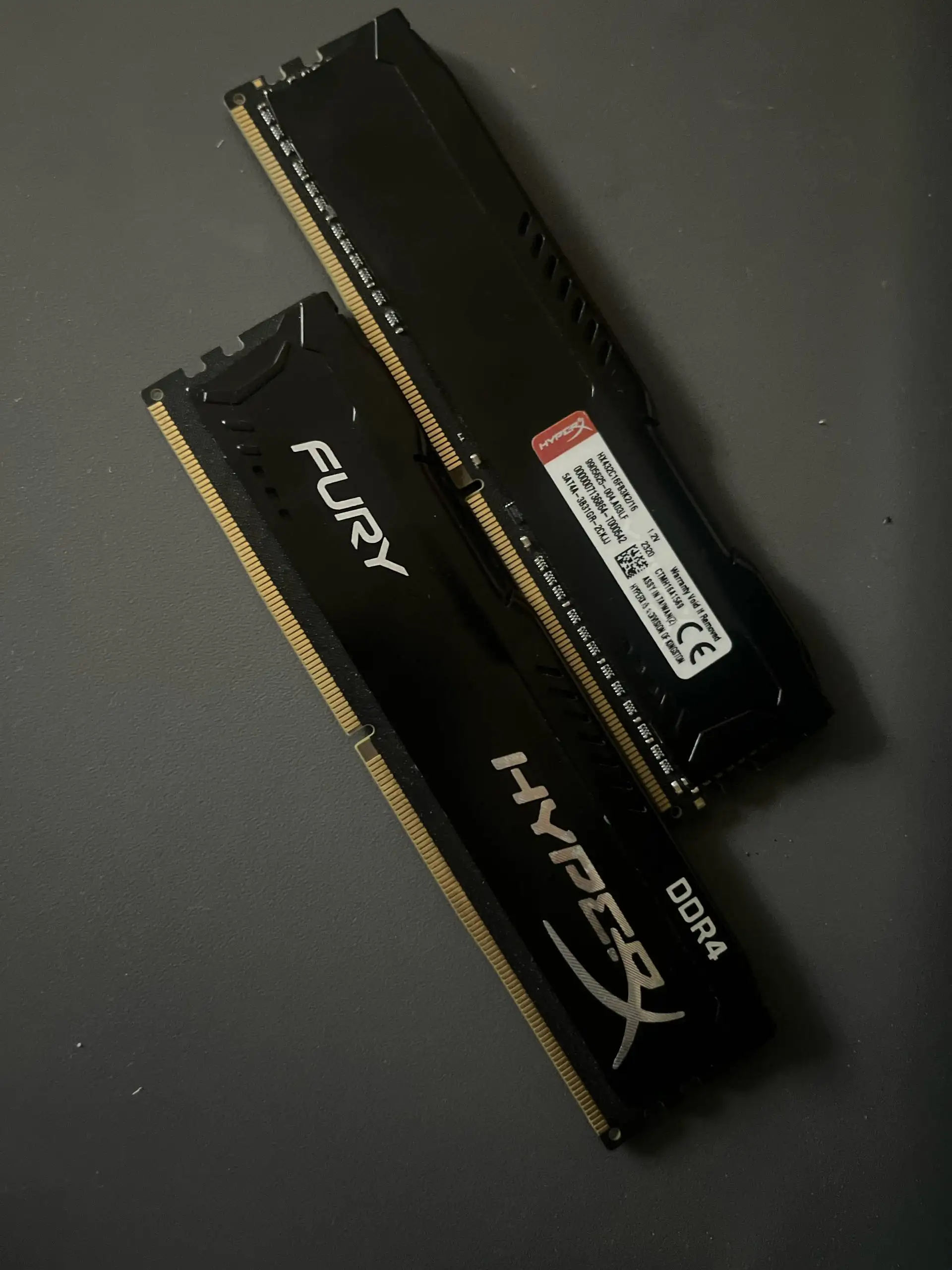 Продам оперативную память DDR4 HyperX 16GB (2x8GB) 3200MHz - Комплектующие (Электроника) в Барнаул
