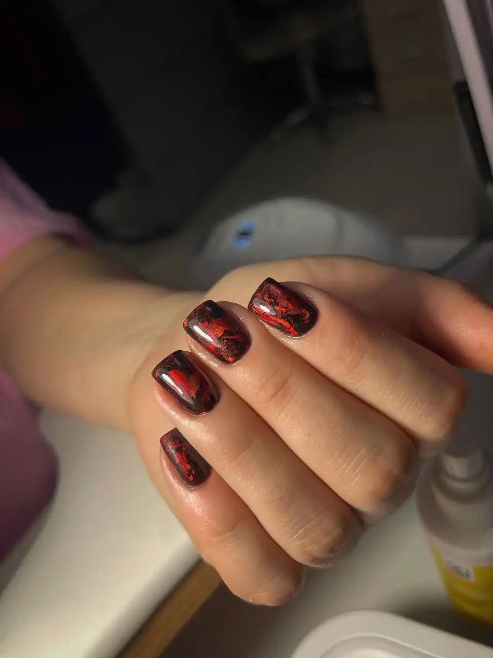 Маникюр в Ангарске