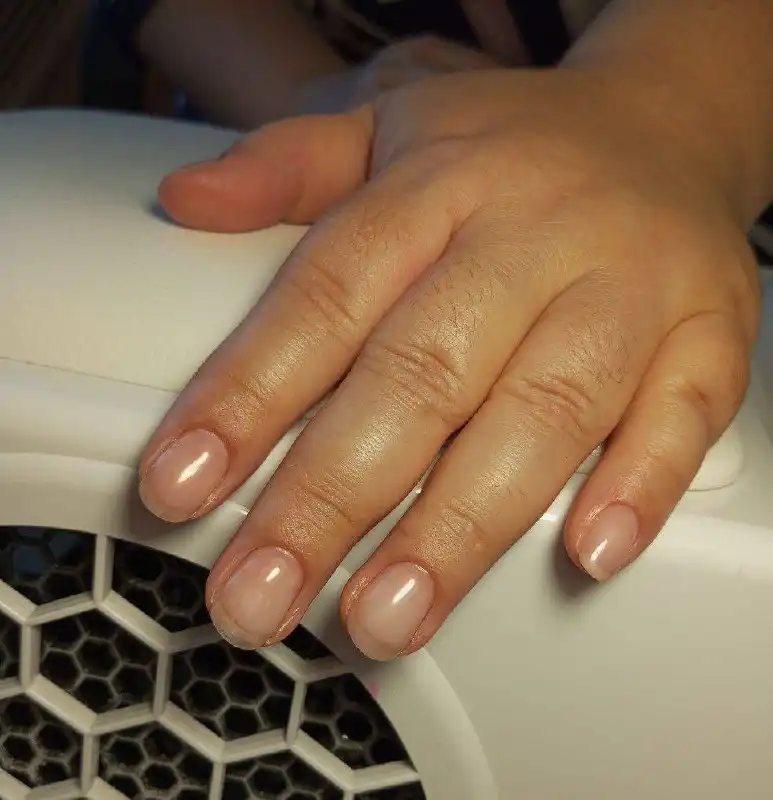 Поиск моделей для маникюра