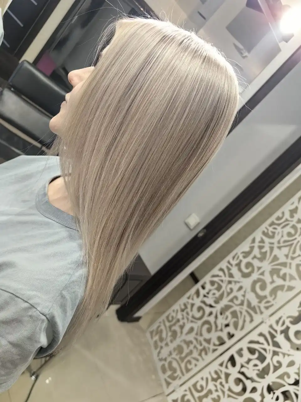 Услуги тотального блонда и микромилирования