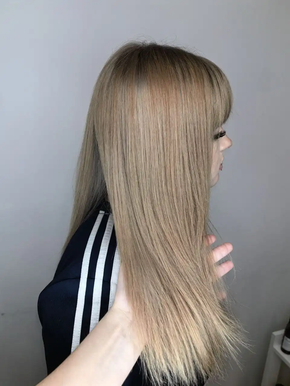 Услуги мастера по окрашиванию, стрижке и уходу за волосами - Парикмахерские услуги (Услуги) в Ангарск