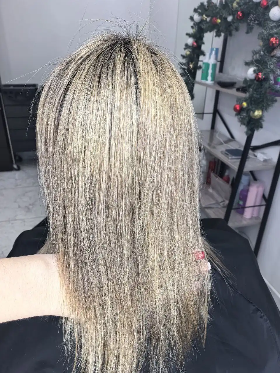 Услуги мастера по окрашиванию, стрижке и уходу за волосами - Парикмахерские услуги (Услуги) в Ангарск