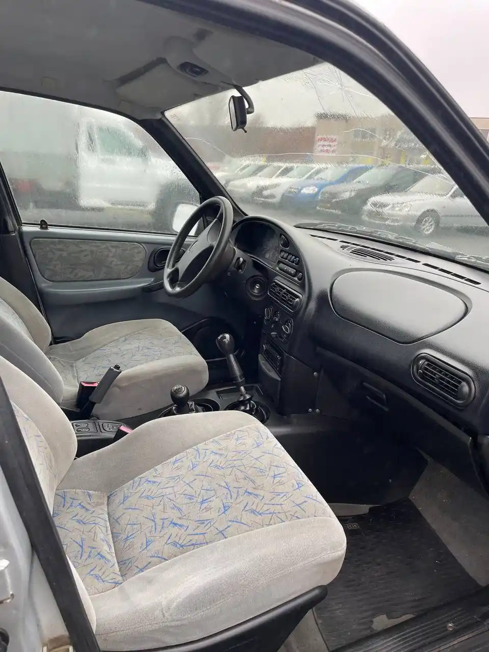 Продажа автомобиля с зимней и летней резиной