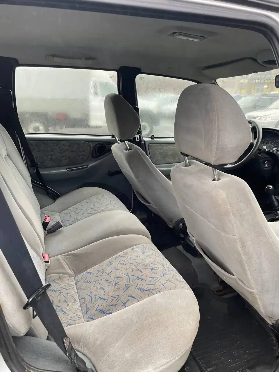 Продажа автомобиля с зимней и летней резиной