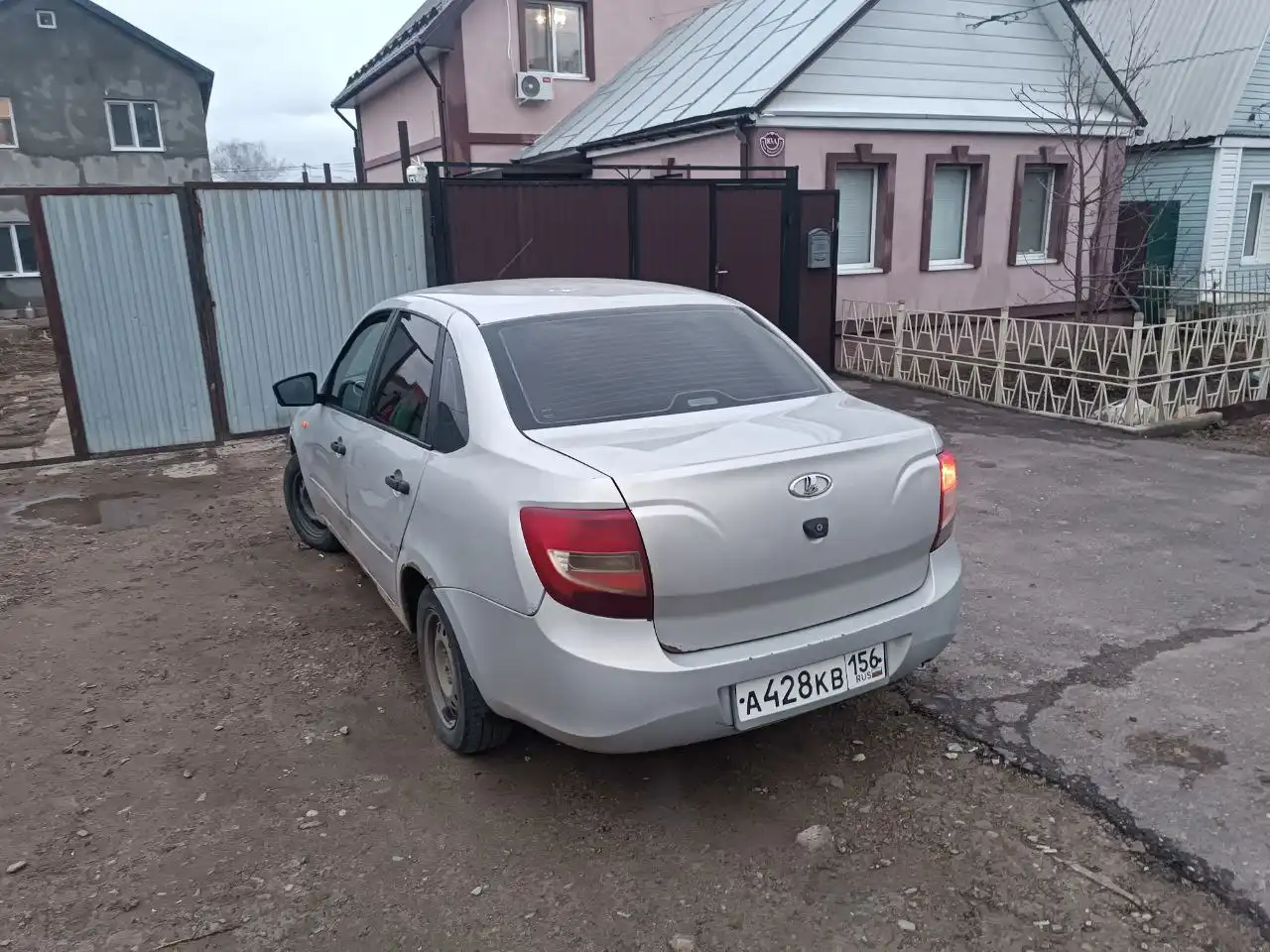 Продажа автомобиля 2016 года с кондиционером