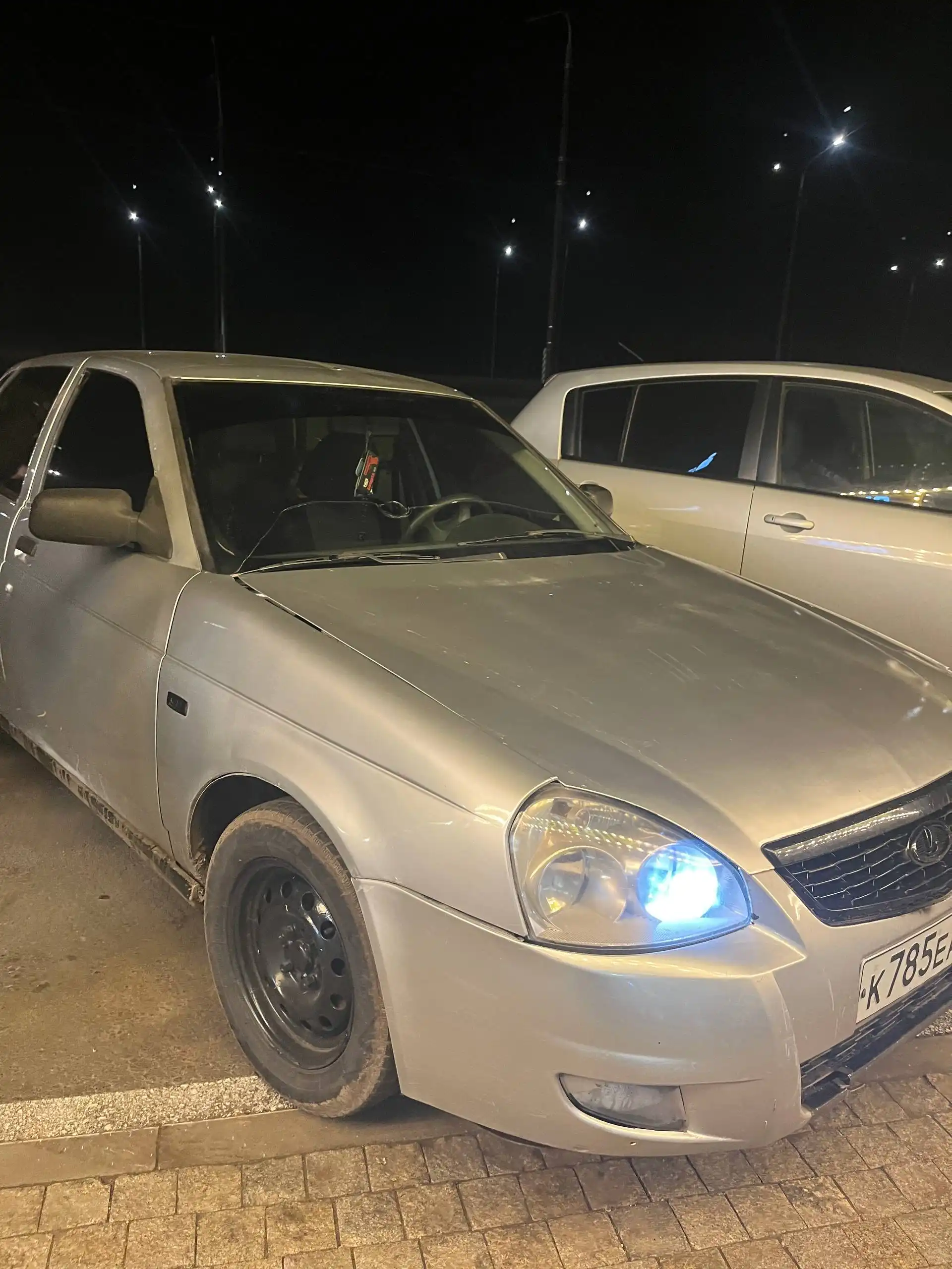 Продам приору 2010 года