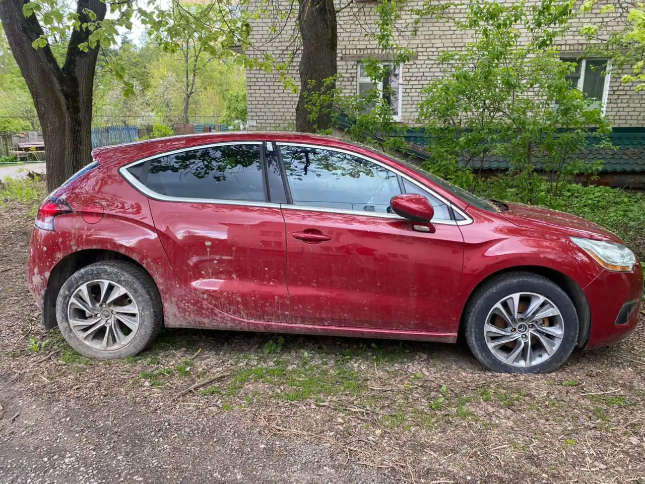 CITROEN DS4 2013 года на торгах по банкротству