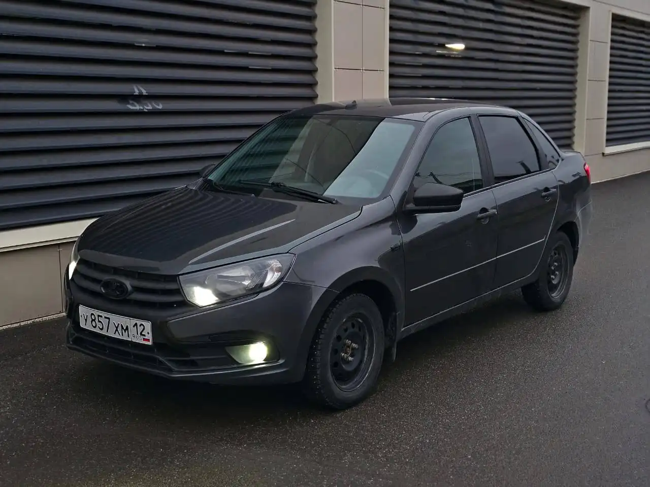 Продажа автомобиля Гранта 2019 года