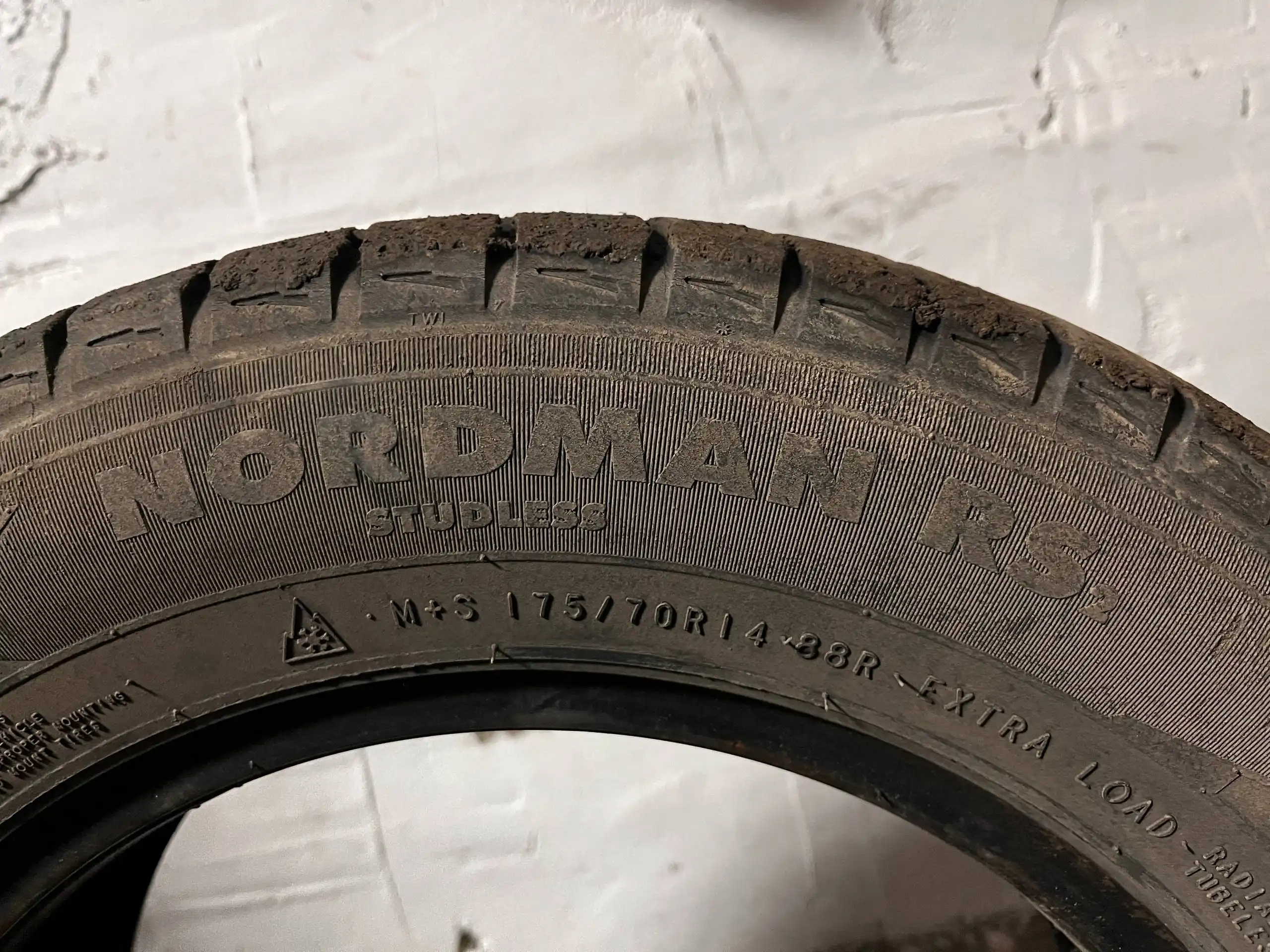 Продажа резины Nordman RS2