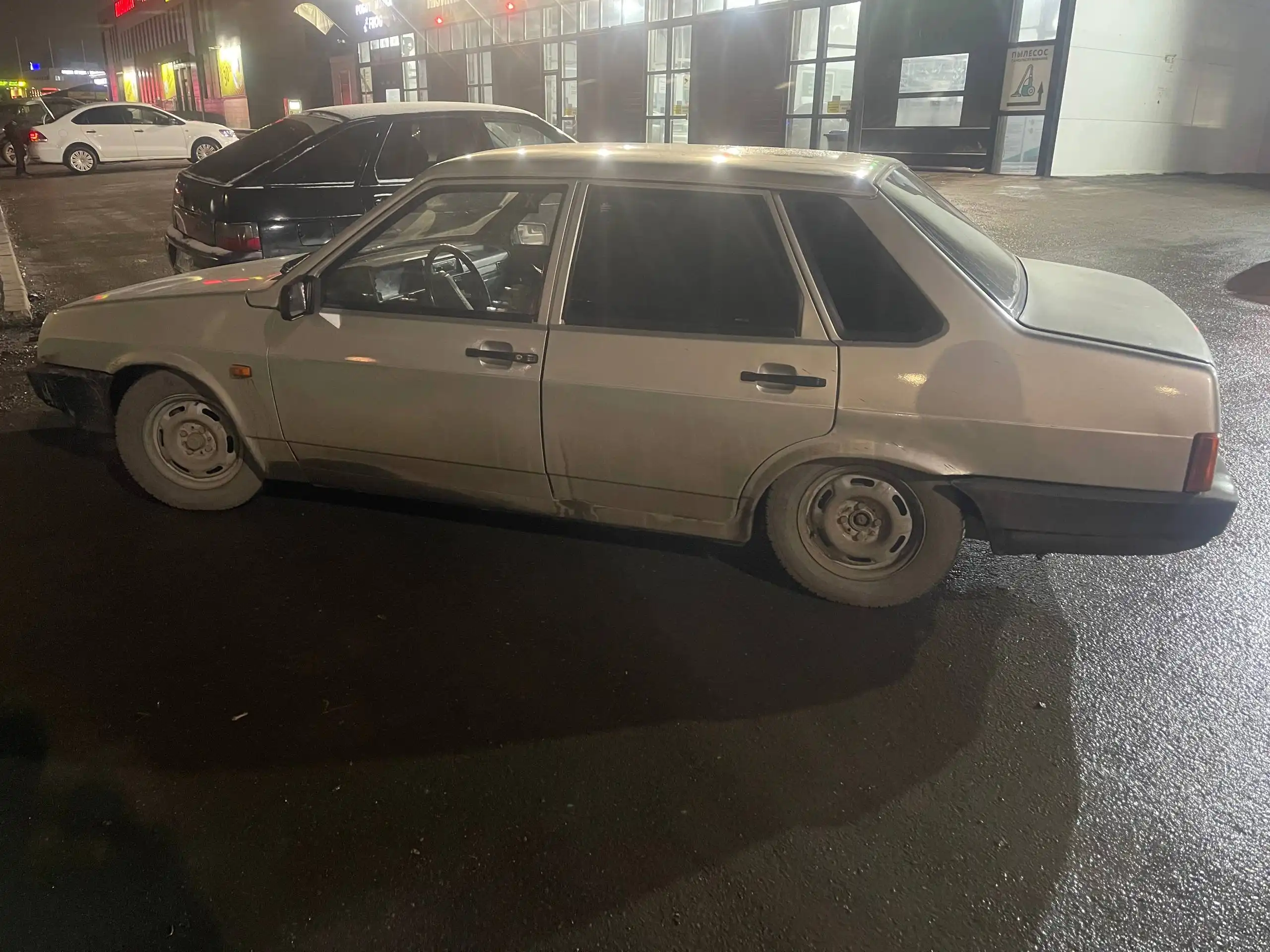 Продам ВАЗ 21099 2003 года выпуска