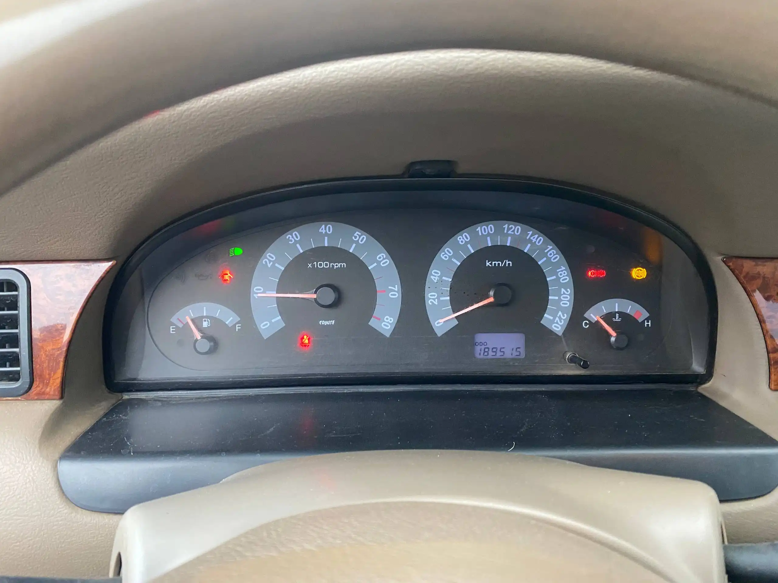 IRAN KHODRO SAMAND в максимальной комплектации