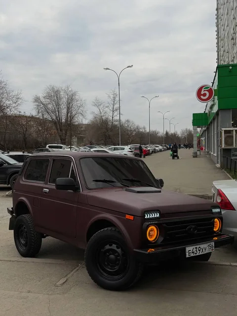 Продажа автомобиля ВАЗ 2105/2107 1993 года с запчастями - Авто в Оренбург