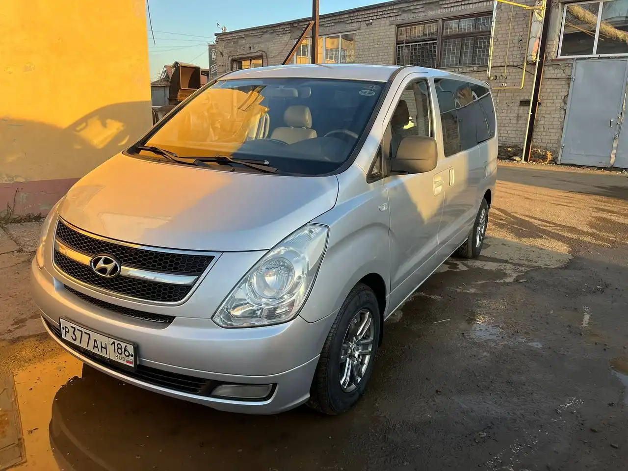 Гранд Старекс 2009 года - Минивэны/Микроавтобусы (Авто) в Оренбург