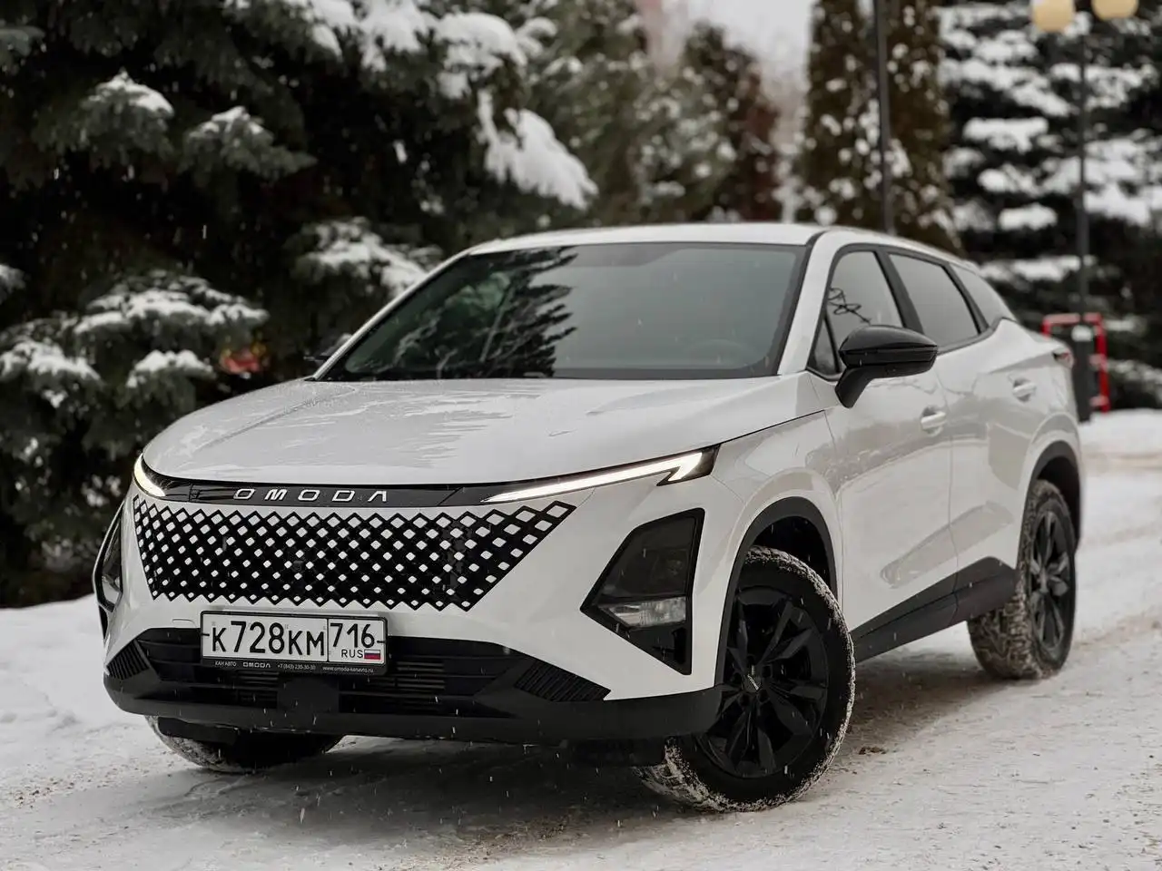 Omoda C5 1.6 АМТ полный привод 2024