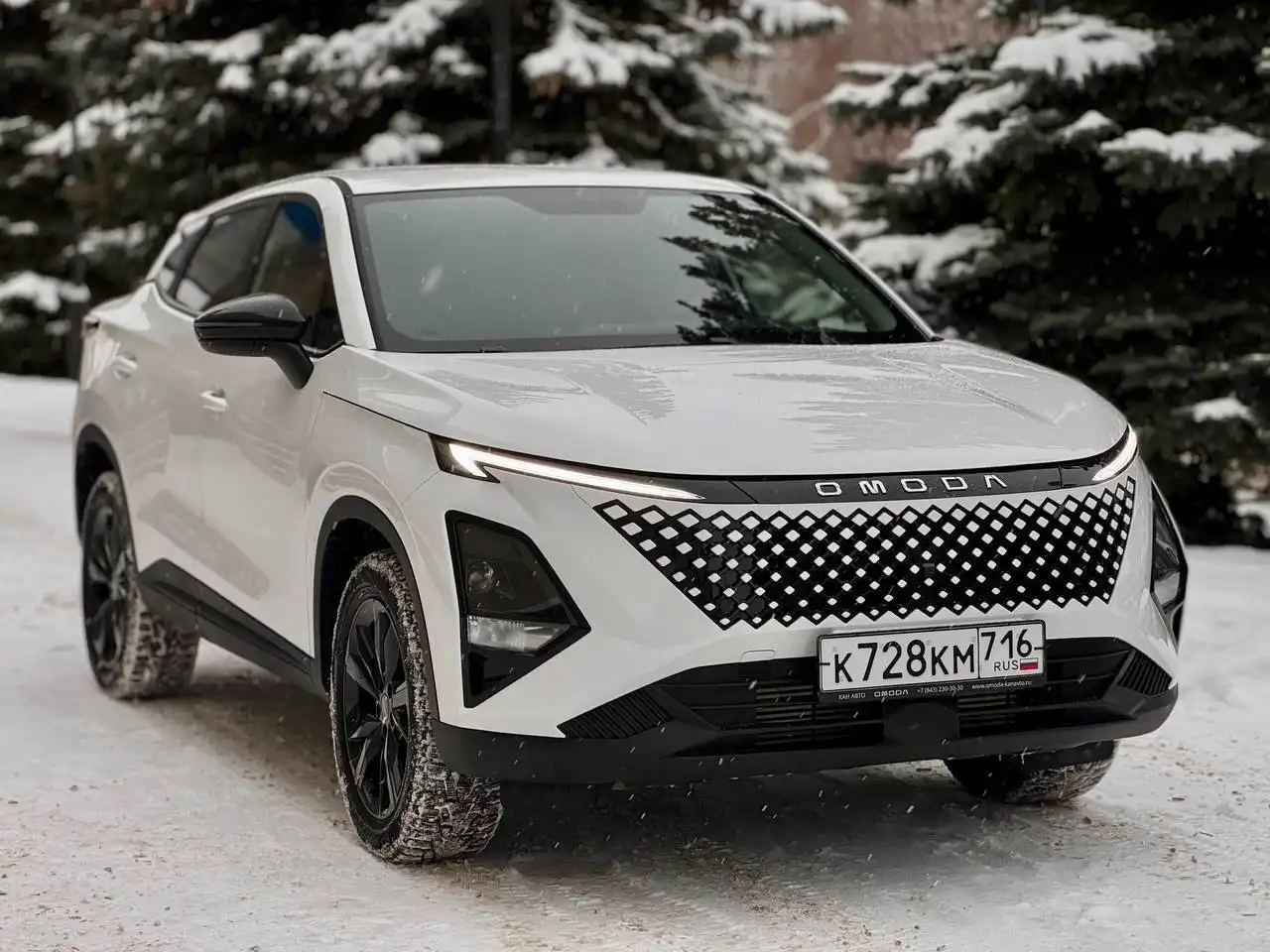 Omoda C5 1.6 АМТ полный привод 2024