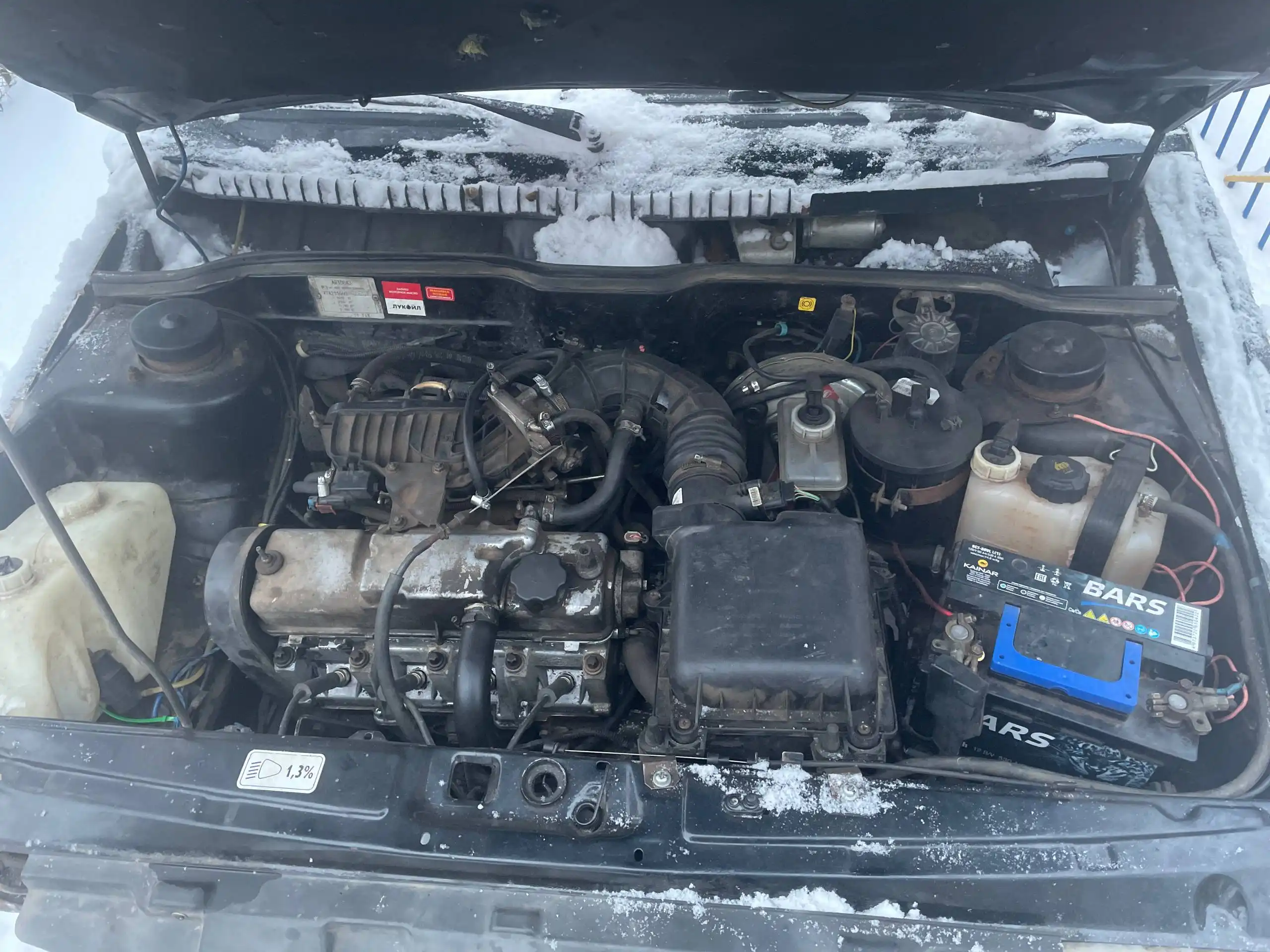 Продам автомобиль 2010 года в хорошем состоянии