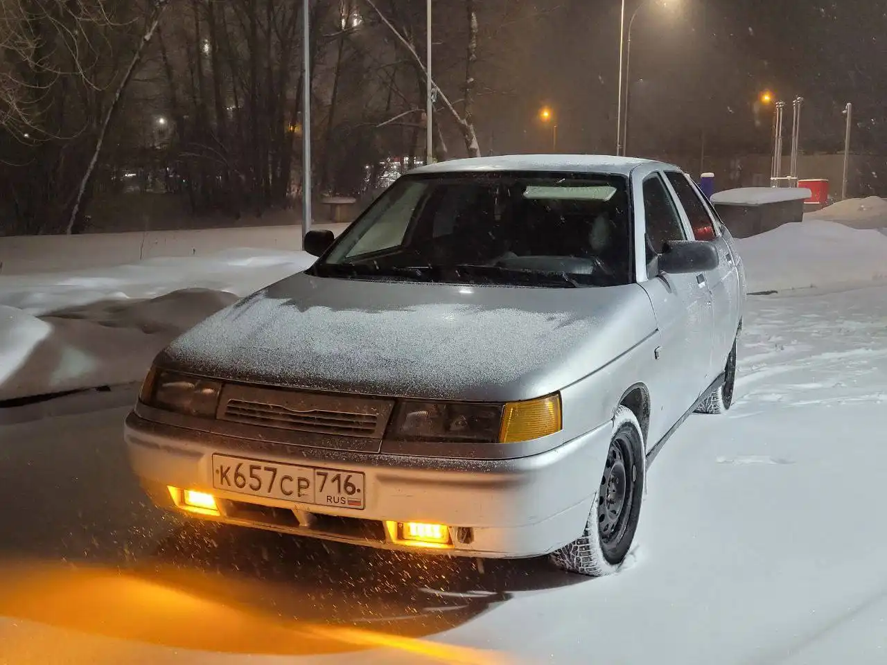 ВАЗ 2112 2004 года