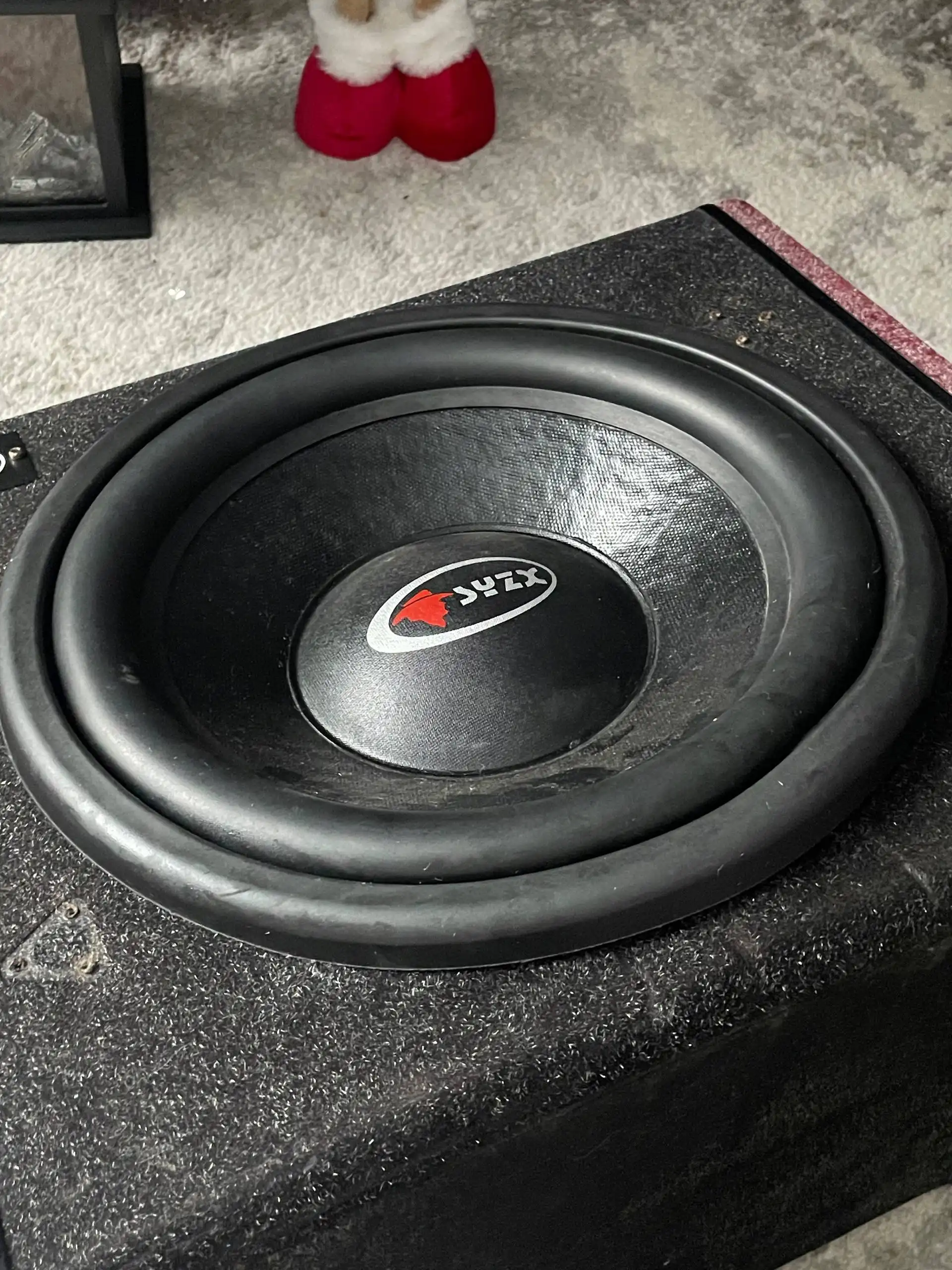 Активный сабвуфер syzx