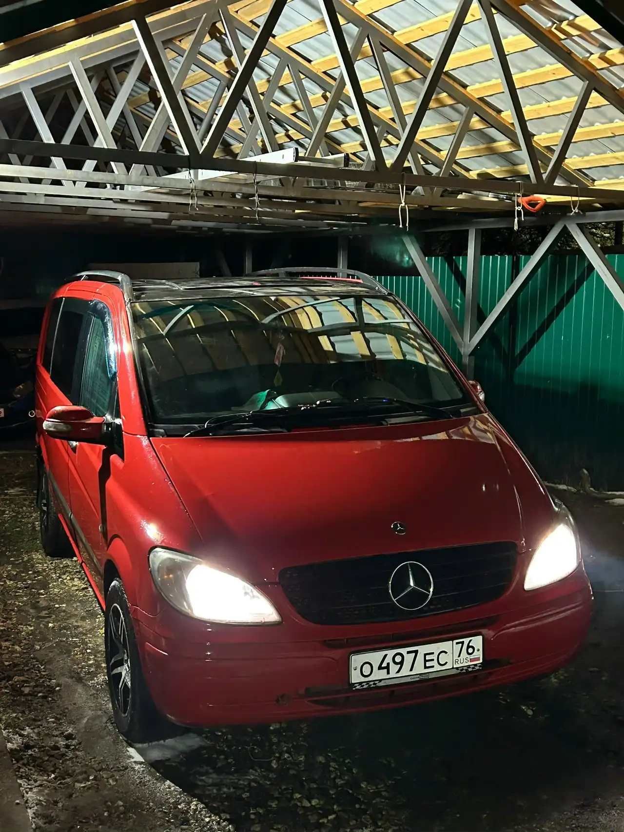 Продажа Mercedes-Benz Vito 2003 года