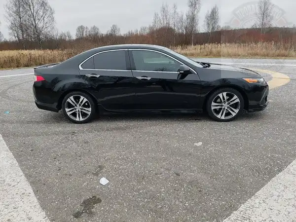 Honda Accord 8 2.4 2008 года в отличном состоянии