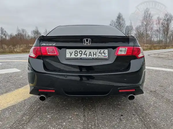 Honda Accord 8 2.4 2008 года в отличном состоянии