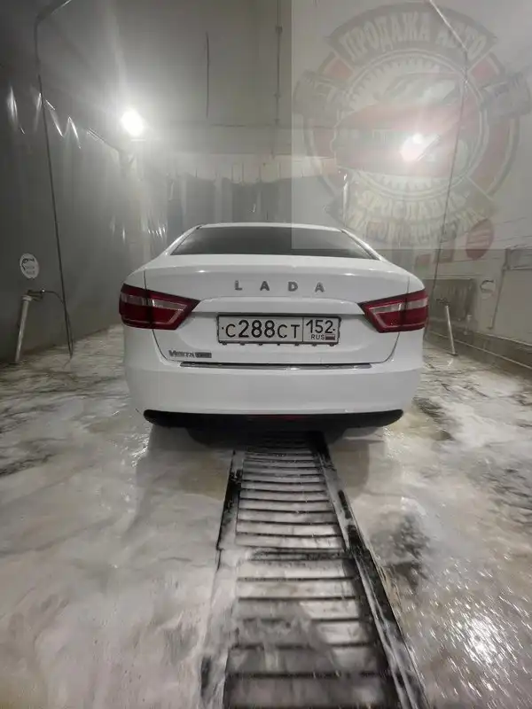 Автомобиль в идеальном состоянии с богатой комплектацией