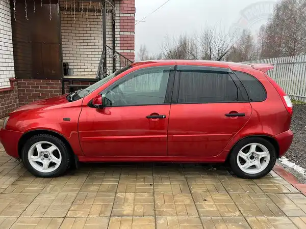 Лада Калина 2011 года, механика, 1.6 л