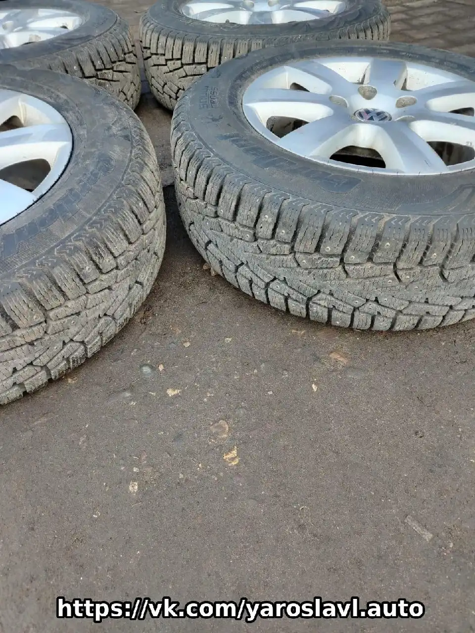Шины Cordiant 235/65R17 на дисках зимние