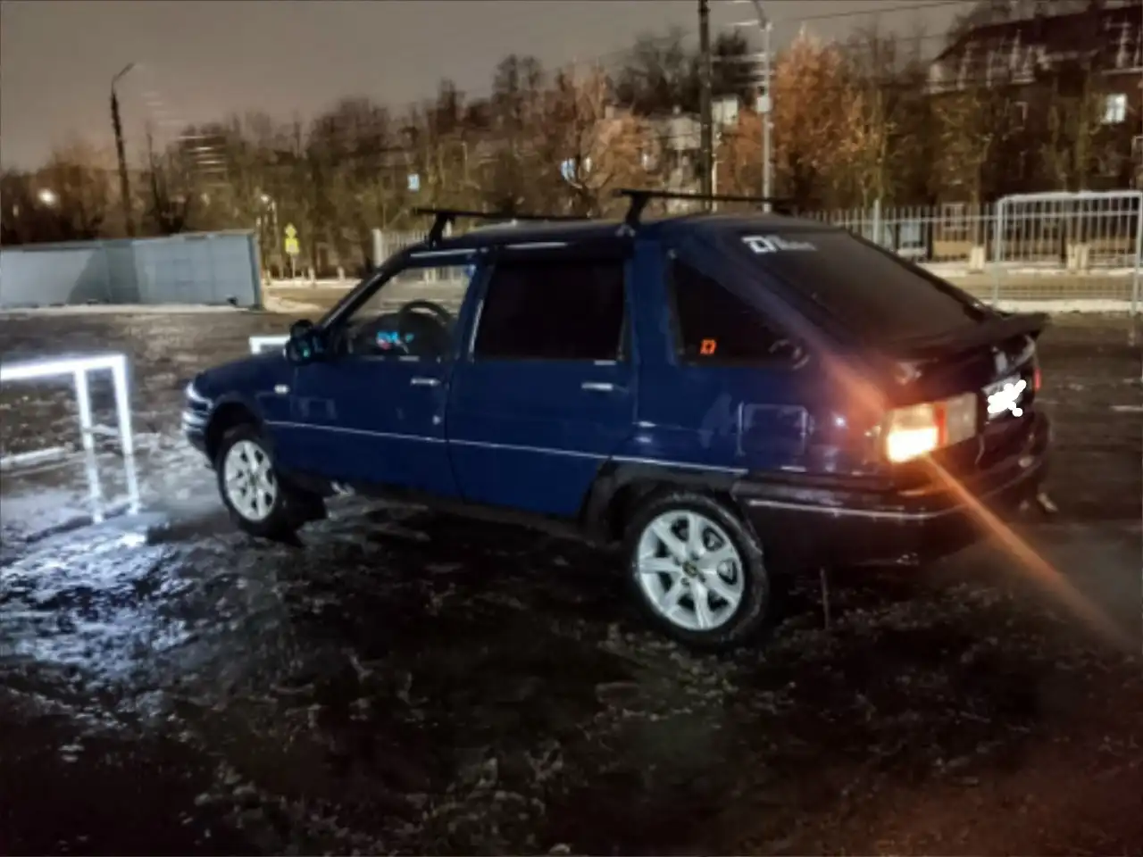 Продажа автомобиля 2004 года, 1.6 л, 5-ст. КПП