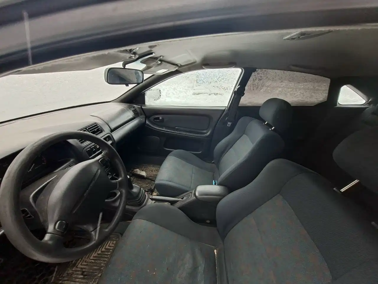 Продам/обмен Мазда 323 с мотором 2 литра