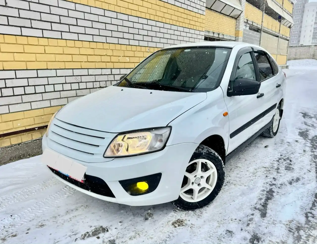 Продажа LADA GRANTA лифтбек 2016 года